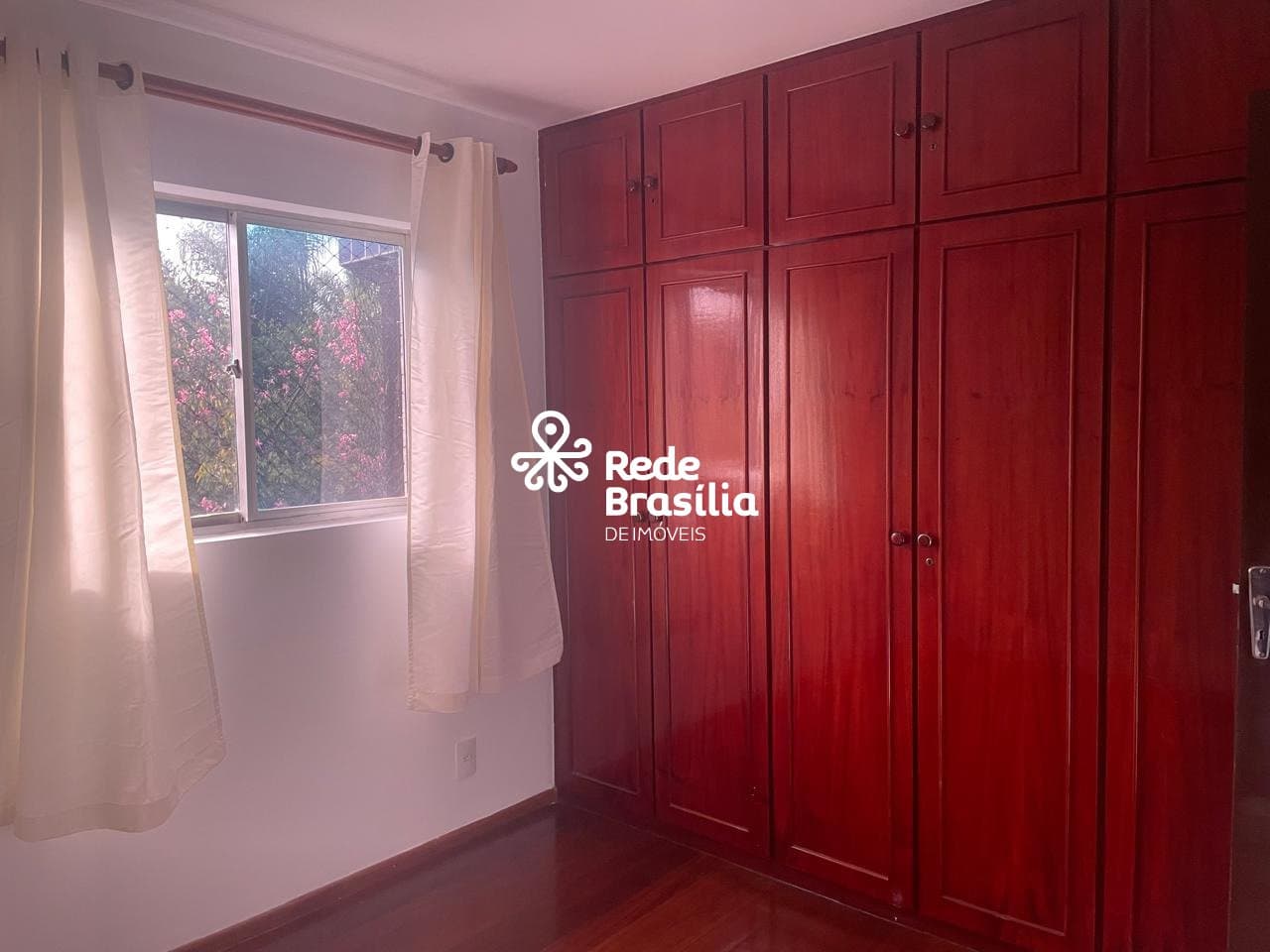 Imagem da propriedade BU809 11