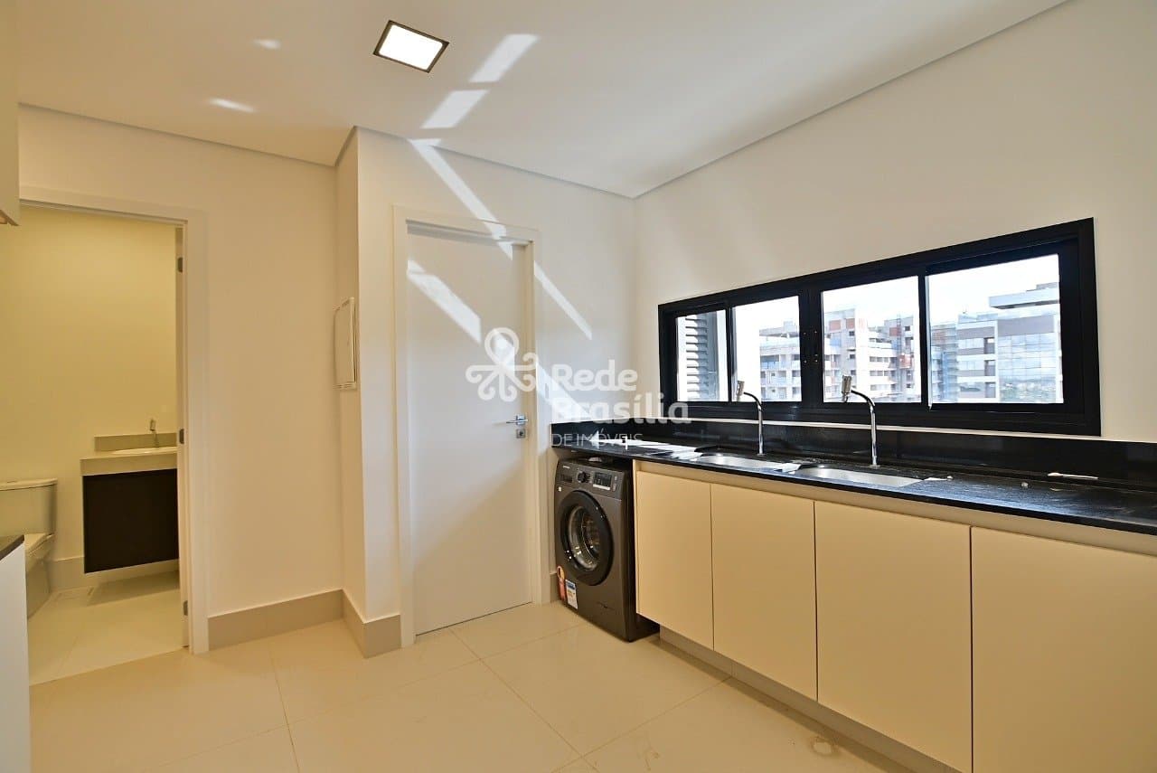 Imagem da propriedade SM952 16