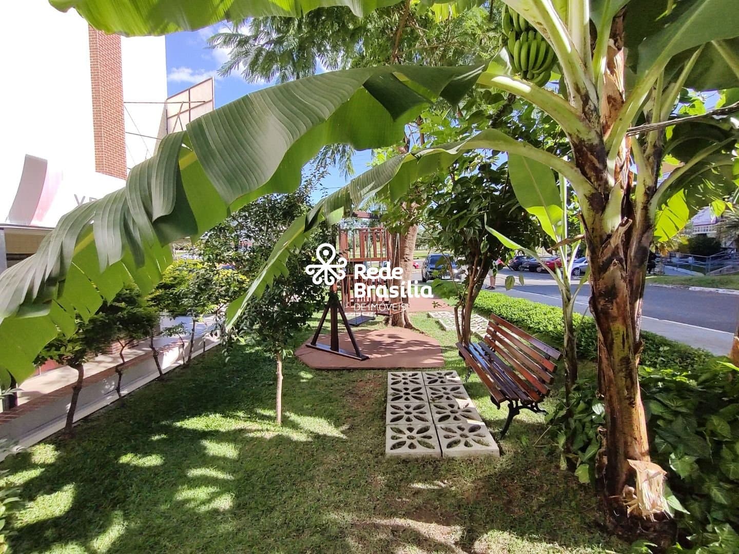 Imagem da propriedade DI360 12