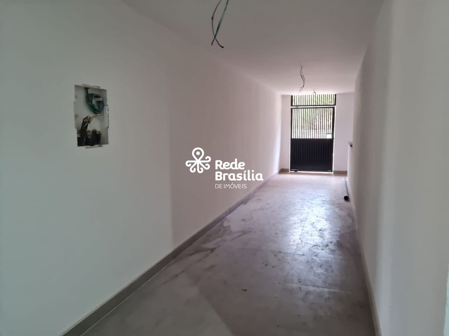Imagem da propriedade DI420 8