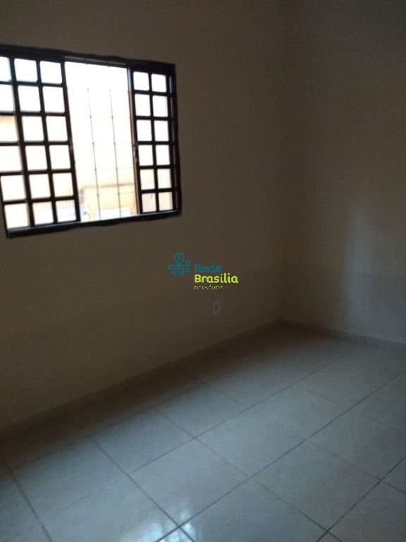 Imagem da propriedade CO7137 18