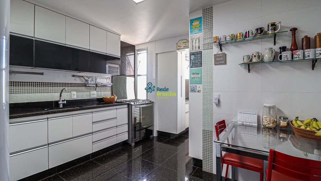 Imagem da propriedade CO9243 13