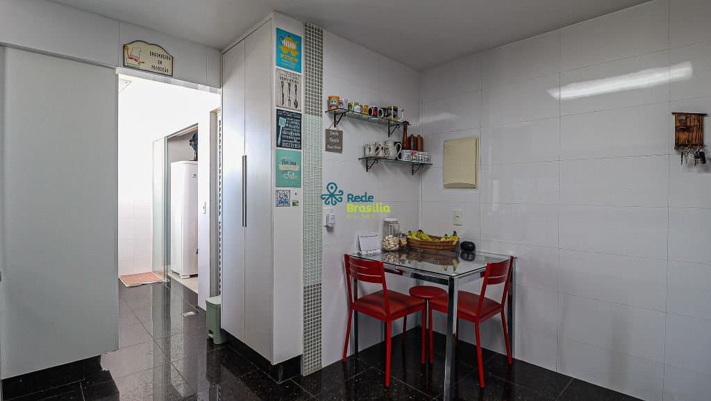Imagem da propriedade CO9243 17