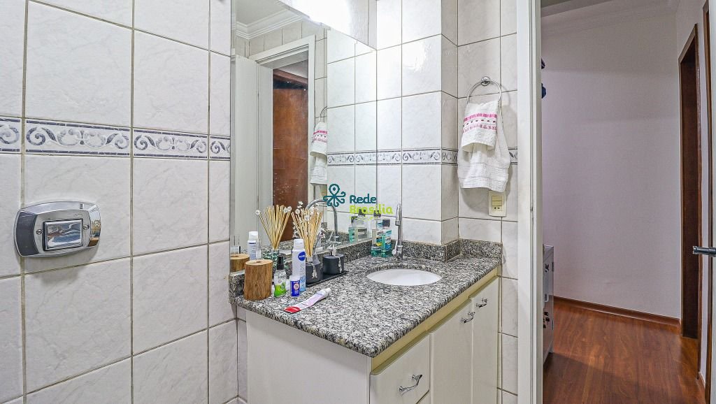 Imagem da propriedade CO9257 25