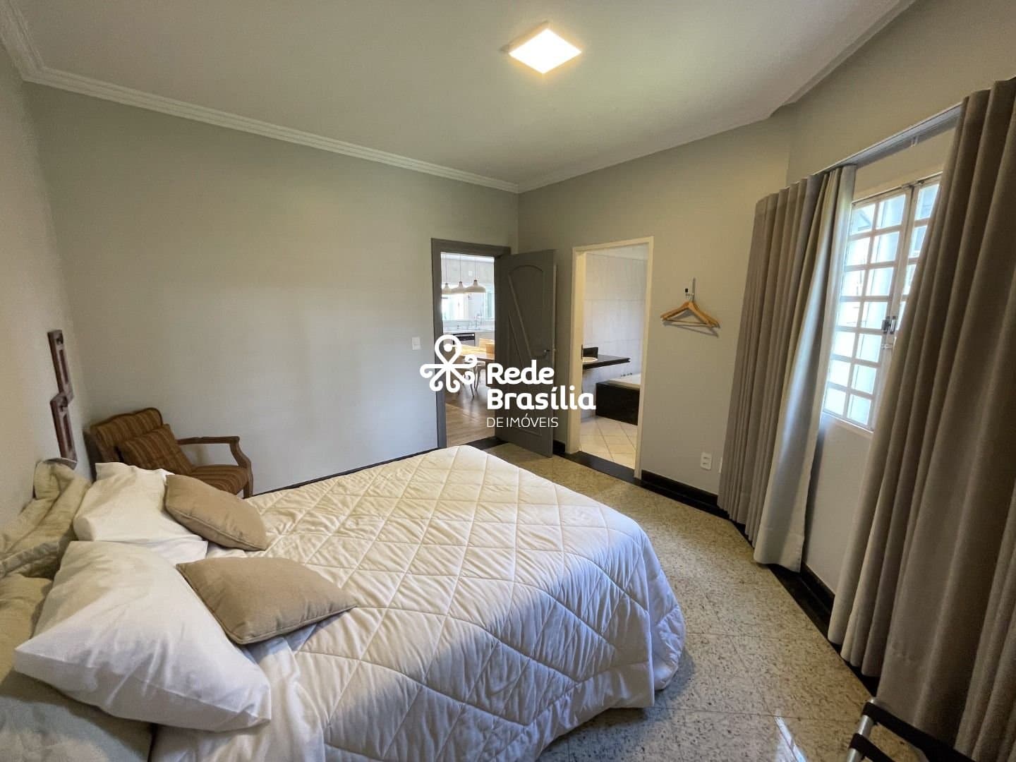 Imagem da propriedade DX108 12