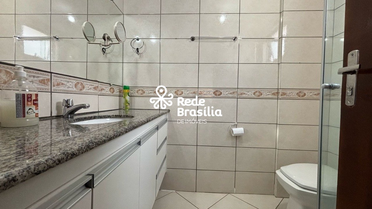 Imagem da propriedade EL2572 16