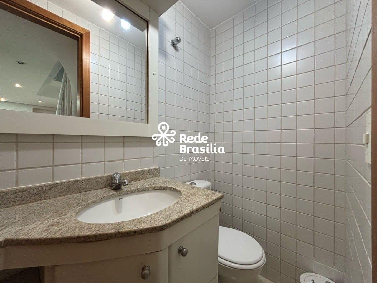 Imagem da propriedade EL2590 4