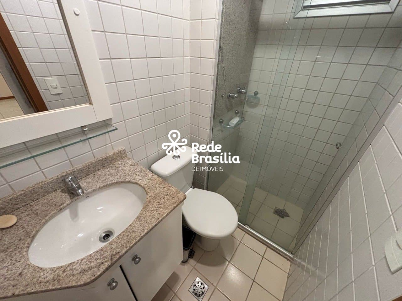 Imagem da propriedade EL2590 8