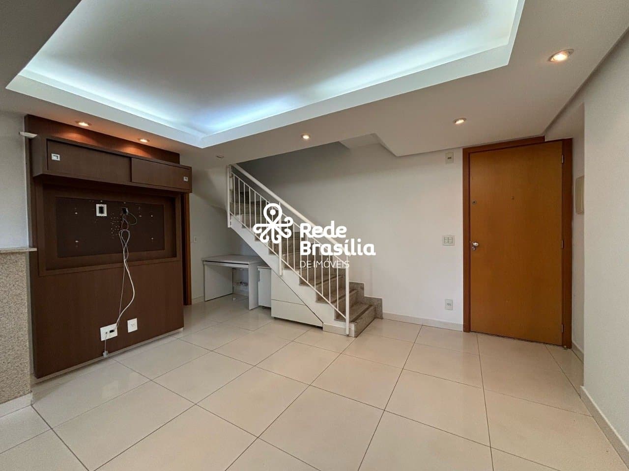 Imagem da propriedade EL2590 9