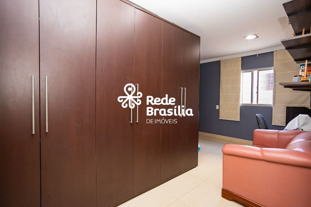 Imagem da propriedade TH28204 18