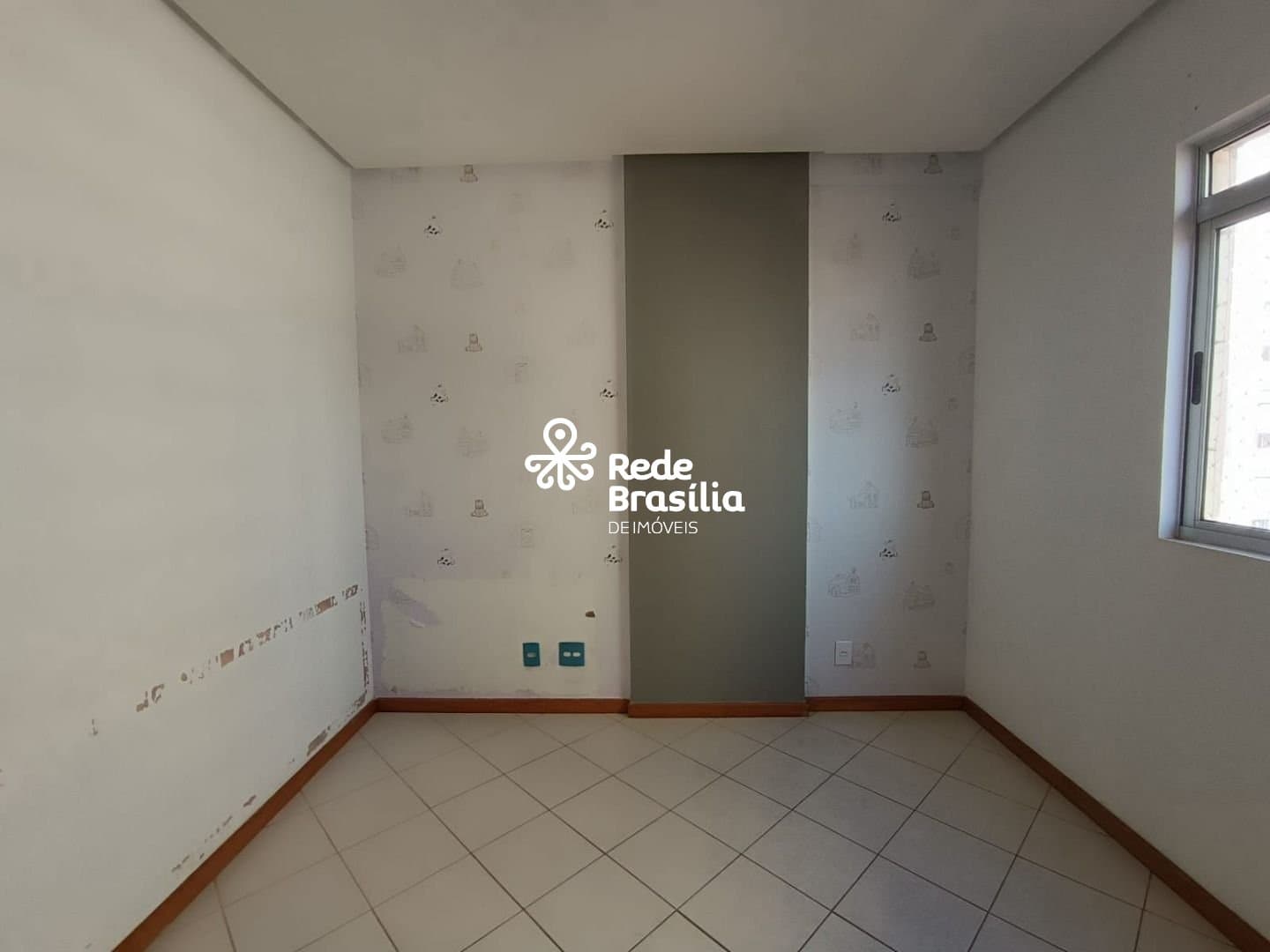 Imagem da propriedade UB1344 16