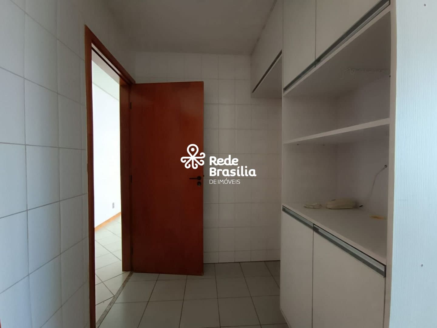 Imagem da propriedade UB1344 24