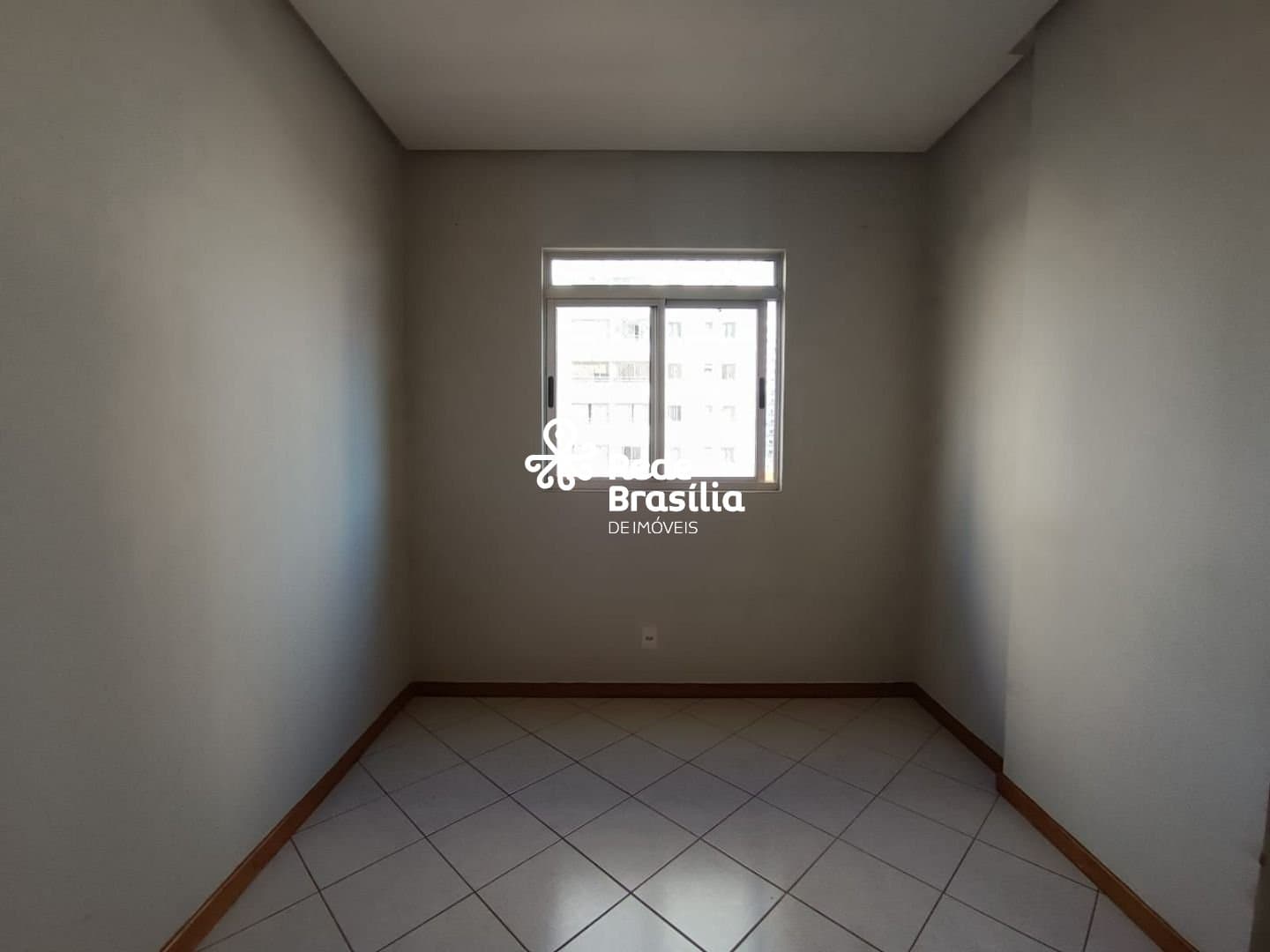 Imagem da propriedade UB1344 11