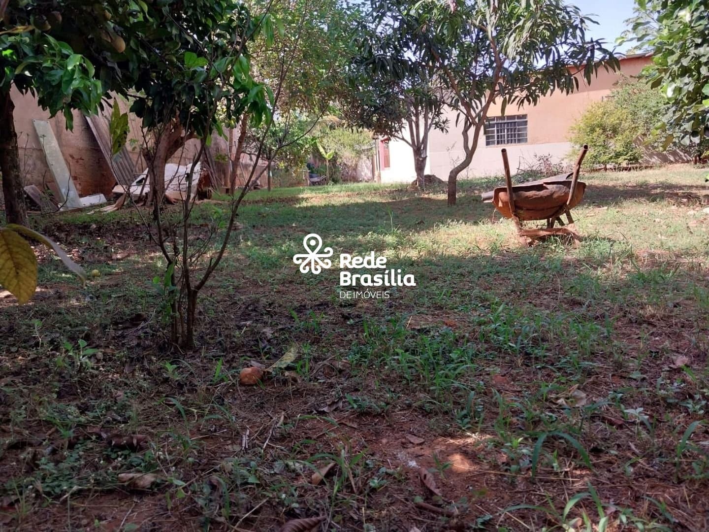 Imagem da propriedade UB1398 11