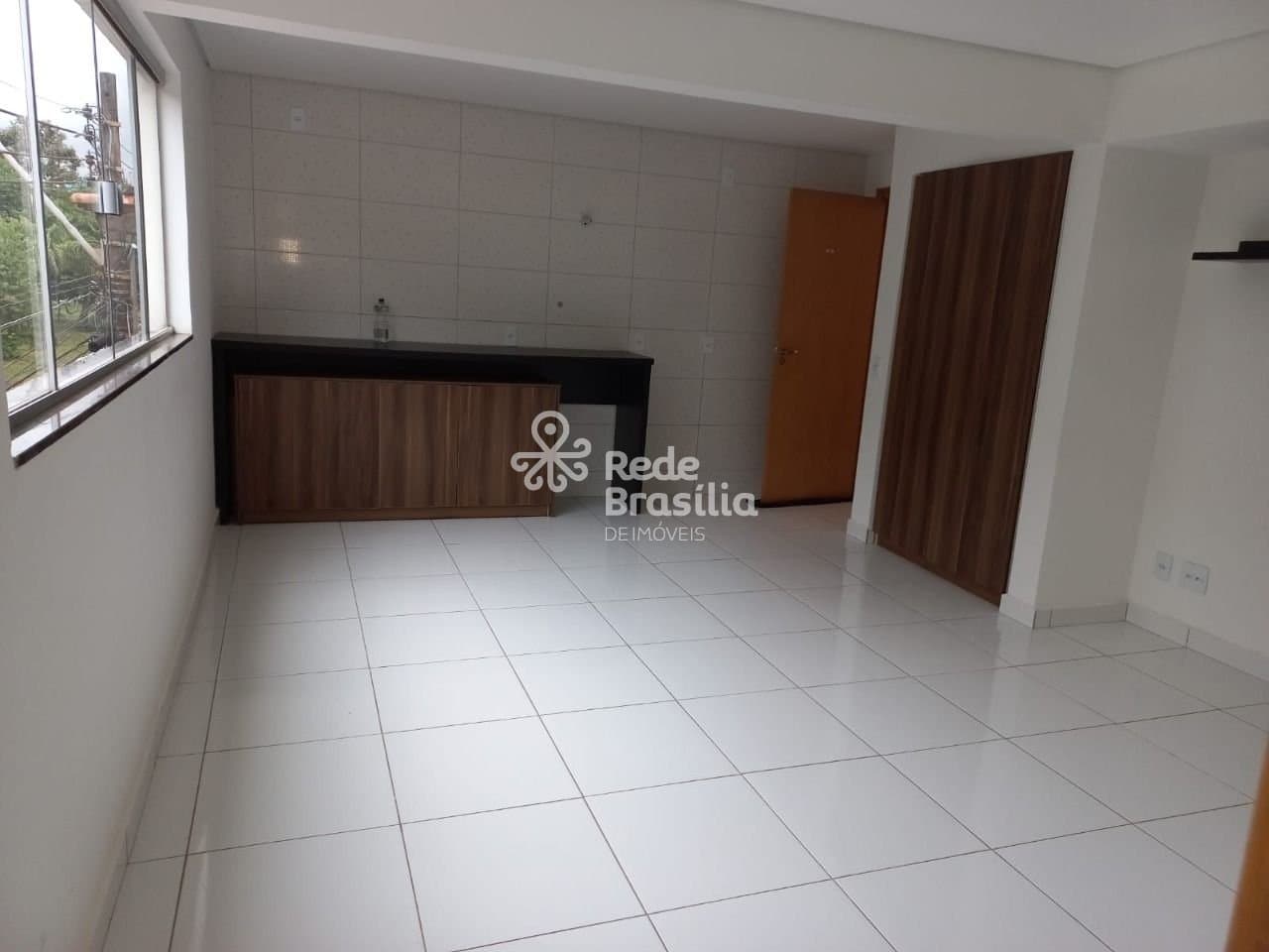 Imagem da propriedade UB82 11