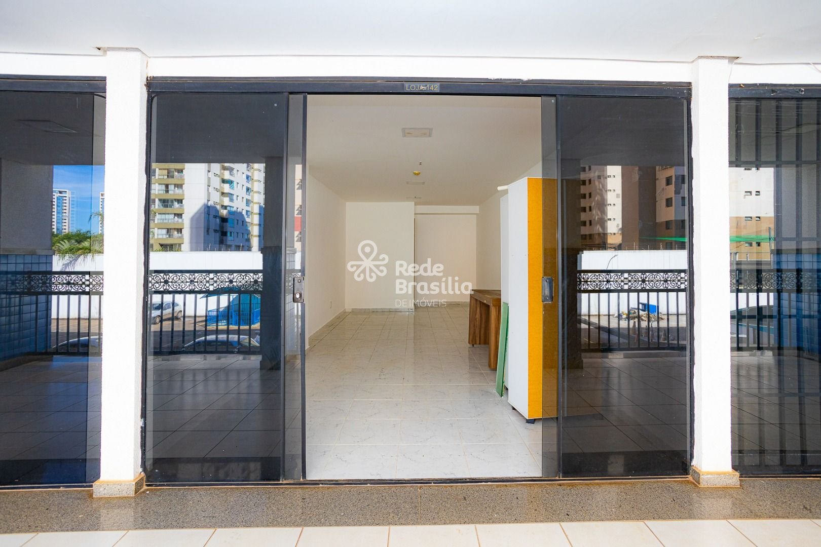 Imagem da propriedade UB1077 1