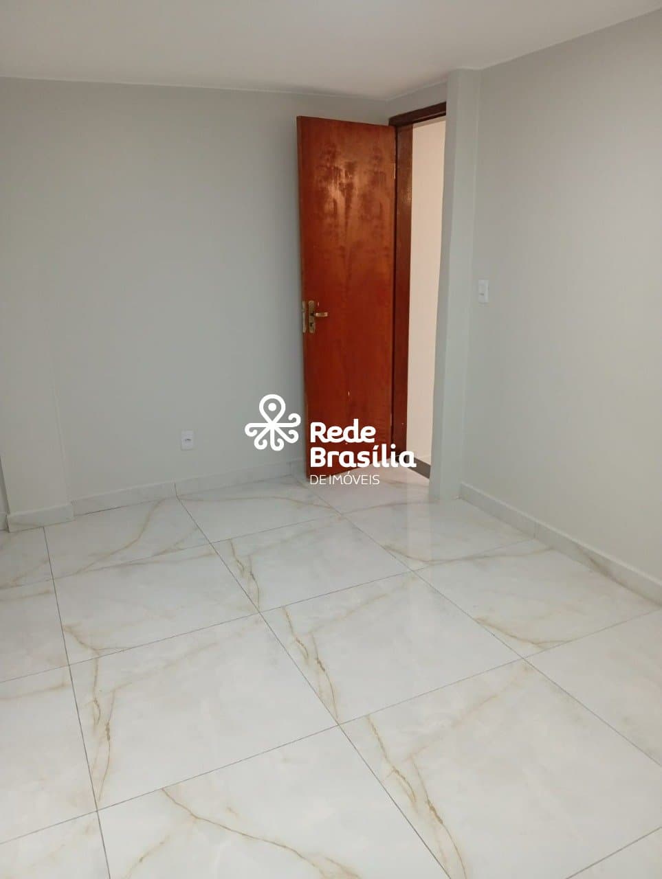 Imagem da propriedade UB1539 6