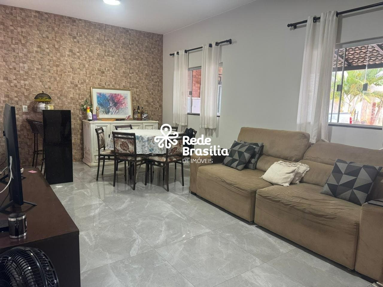 Imagem da propriedade UB1572 2