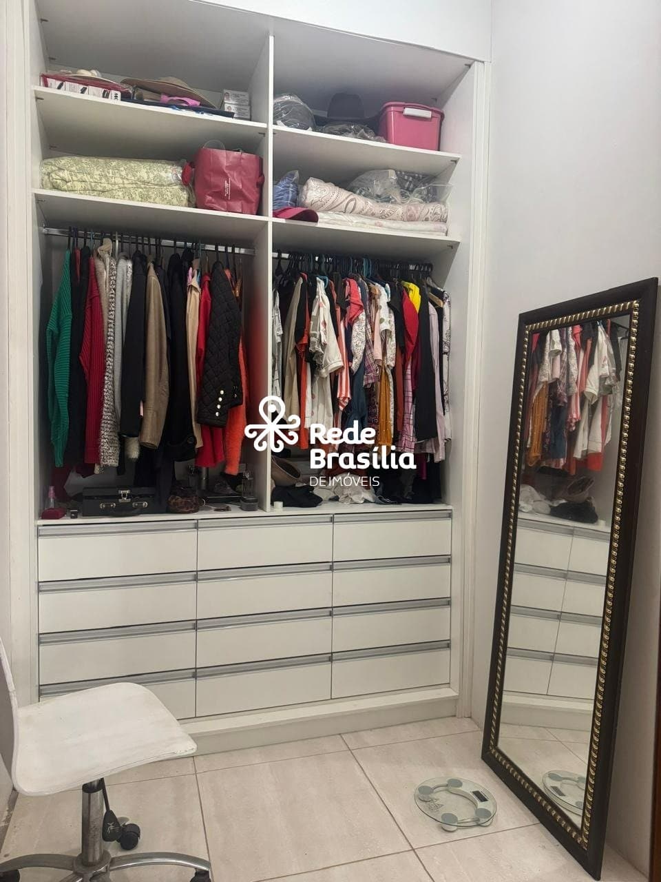 Imagem da propriedade UB1572 10