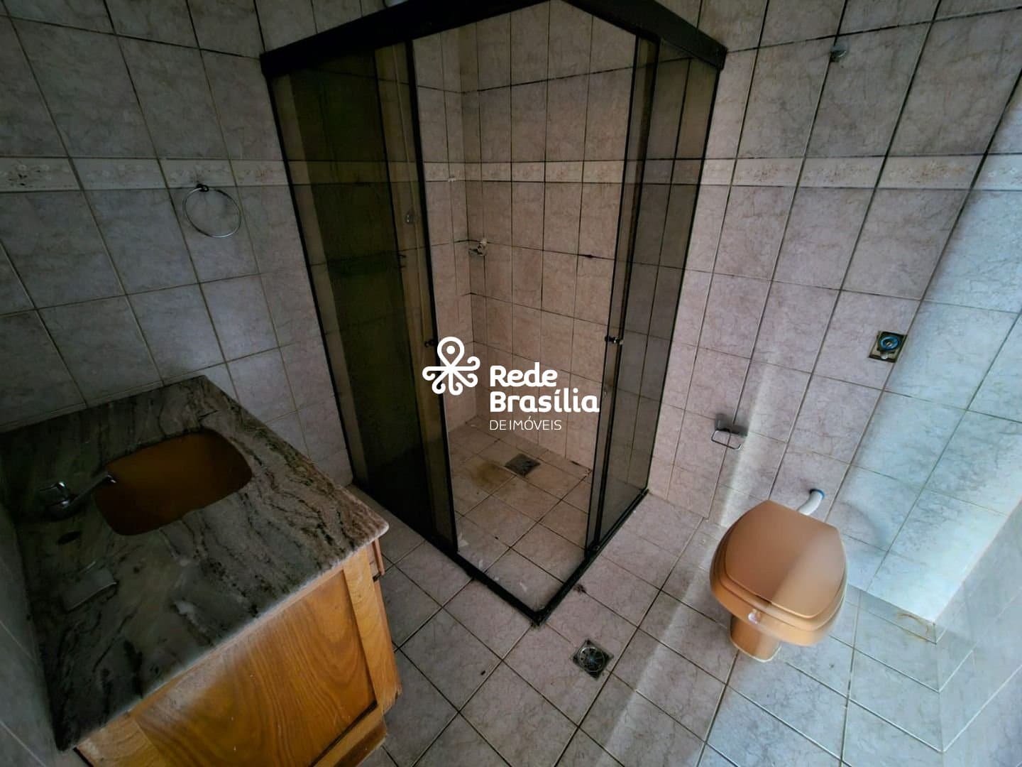 Imagem da propriedade UB996 48